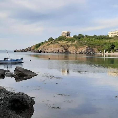 Dobrevi Guest House Sozopol Esterno foto