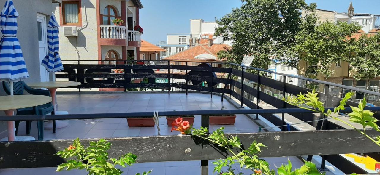 Dobrevi Guest House Sozopol Esterno foto