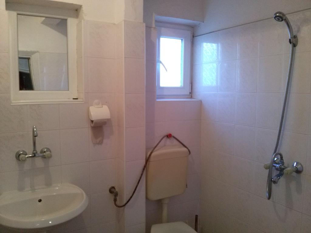 Dobrevi Guest House Sozopol Esterno foto